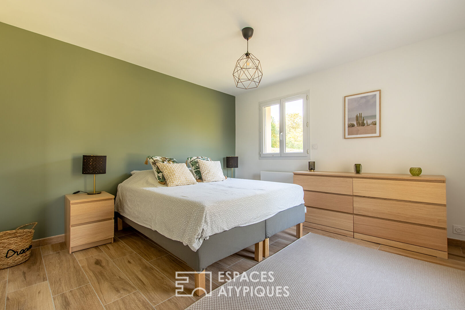 Maison d’architecte dans son écrin de verdure