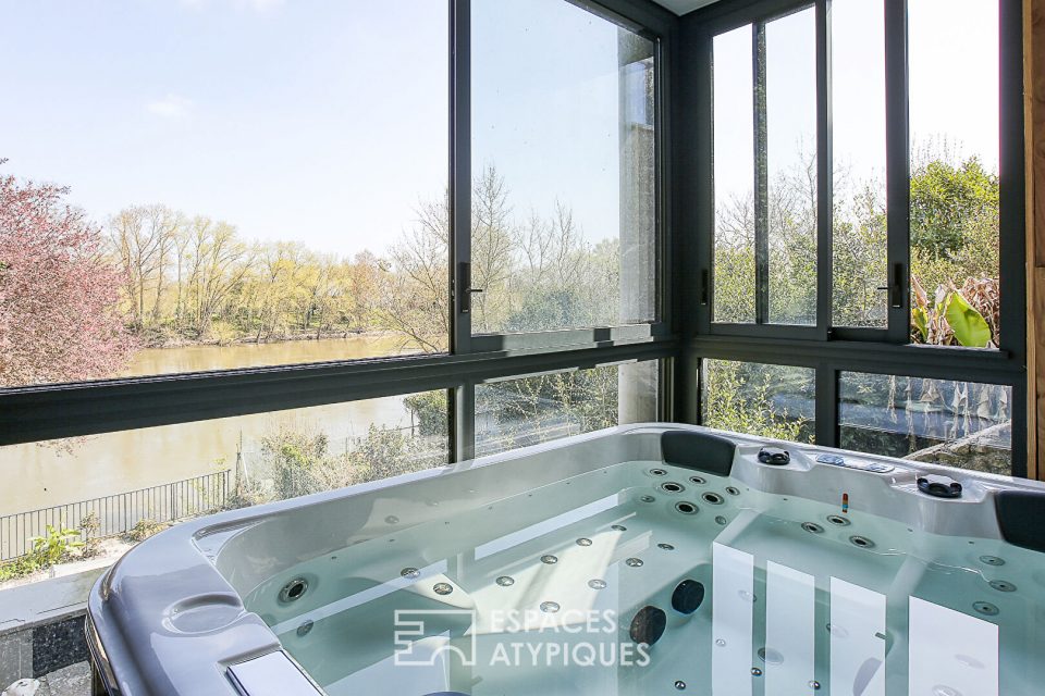 Entre ciel et Loire, élégante maison de marinier rénovée