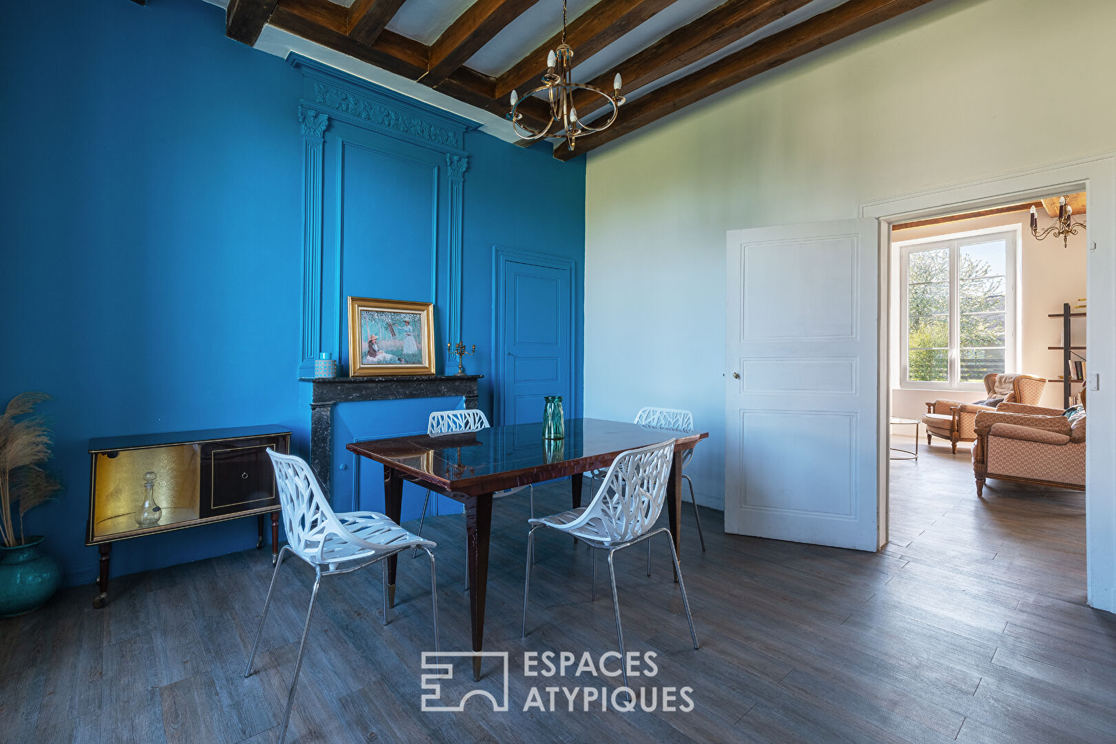 Ancien presbytère entièrement rénové