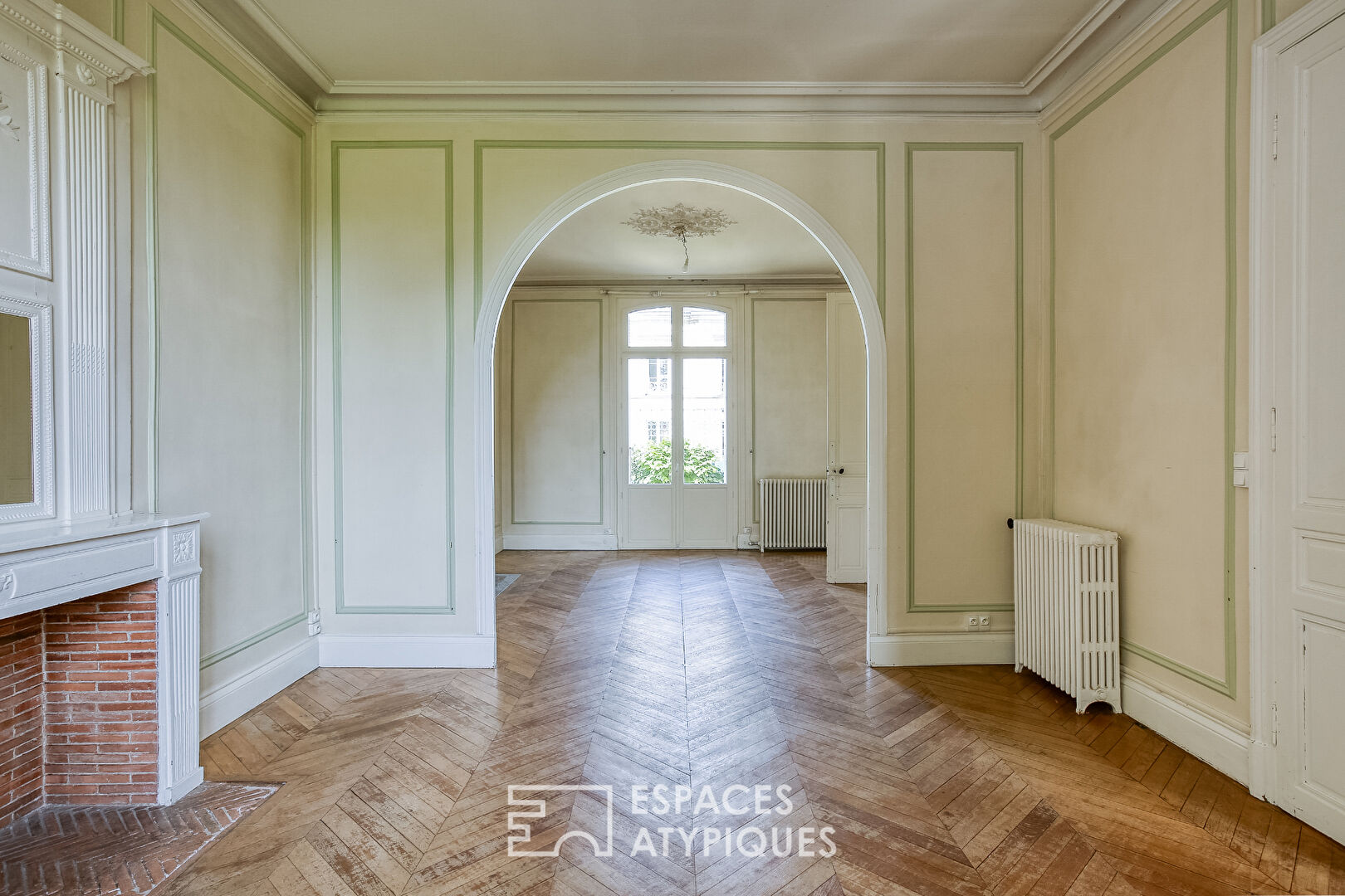 L’incroyable Hôtel Perrot : élégance du XIXe et jardin secret Place Lafayette