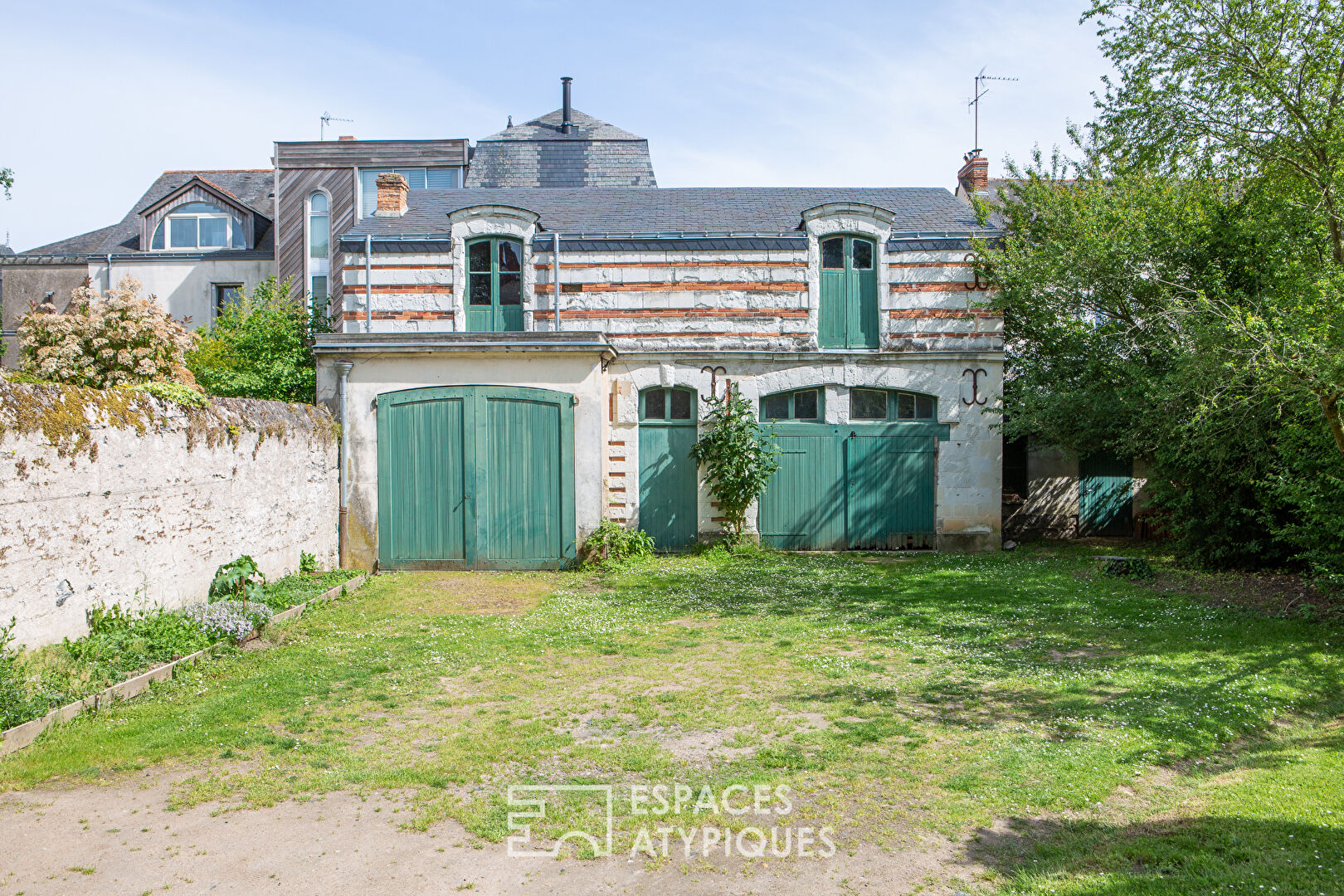 L’incroyable Hôtel Perrot : élégance du XIXe et jardin secret Place Lafayette