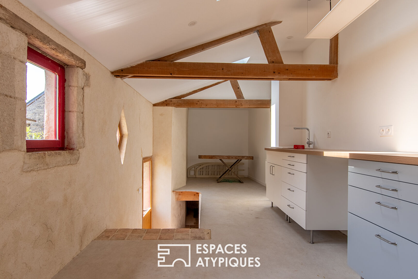 Entre vignes et rivière, une maison de caractère au charme confidentiel