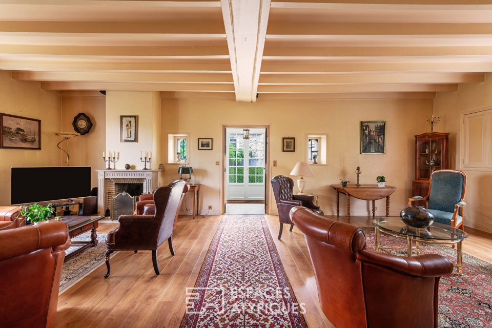 Maison spacieuse et chaleureuse à Angers avec jardin et dépendance