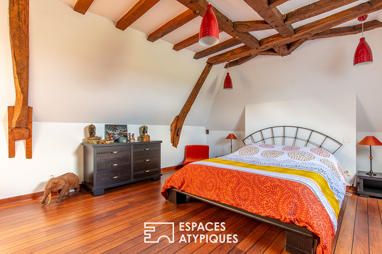 Authentic and charming farmhouse in a peaceful location