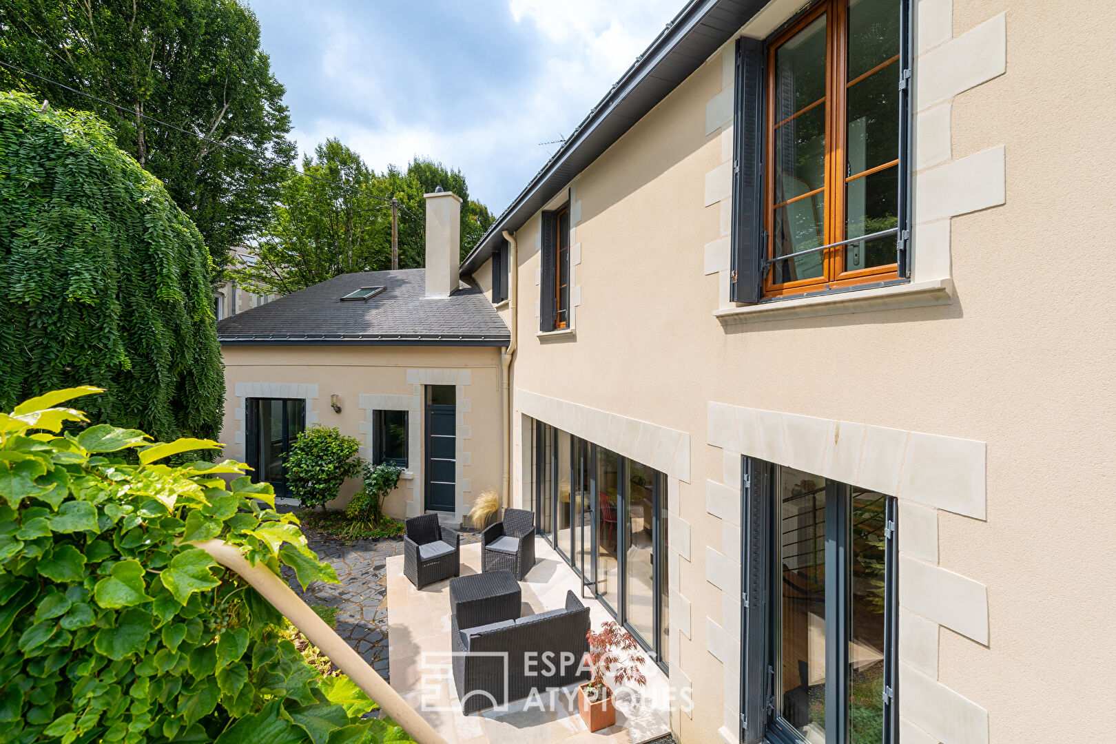 Elégante maison La Fayette avec jardin intime et garage