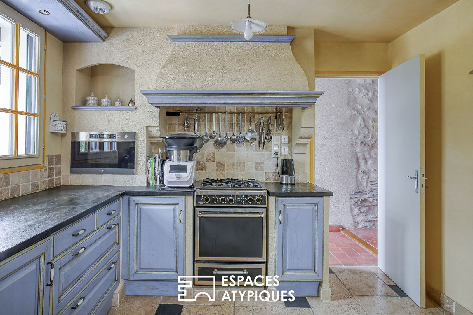 Elégante longère XIXe alliant charme et modernité