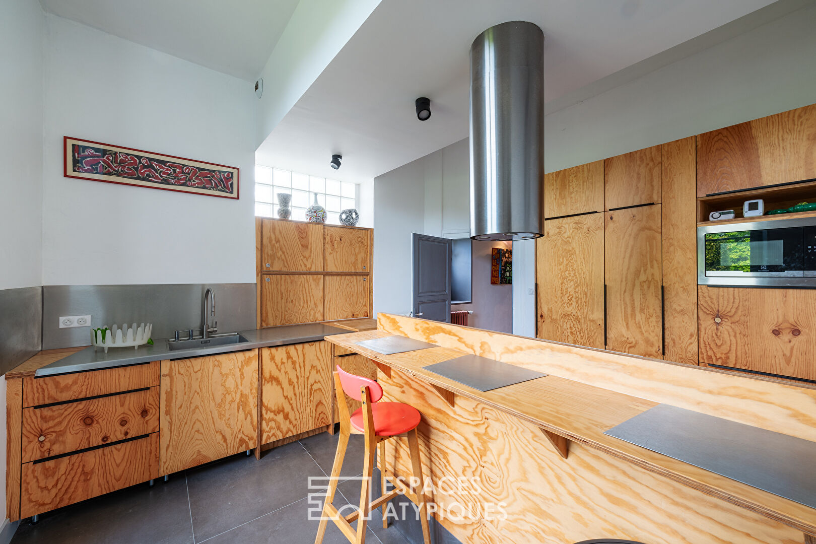 18th century character residence