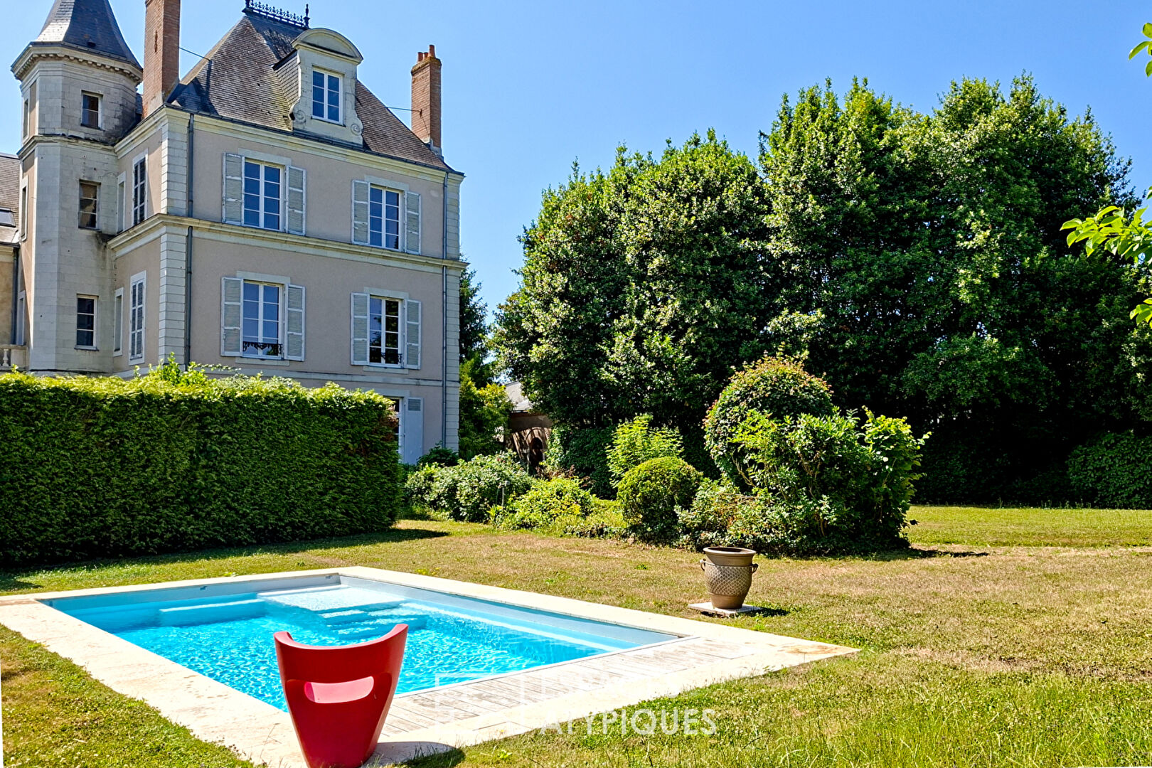 18th century character residence
