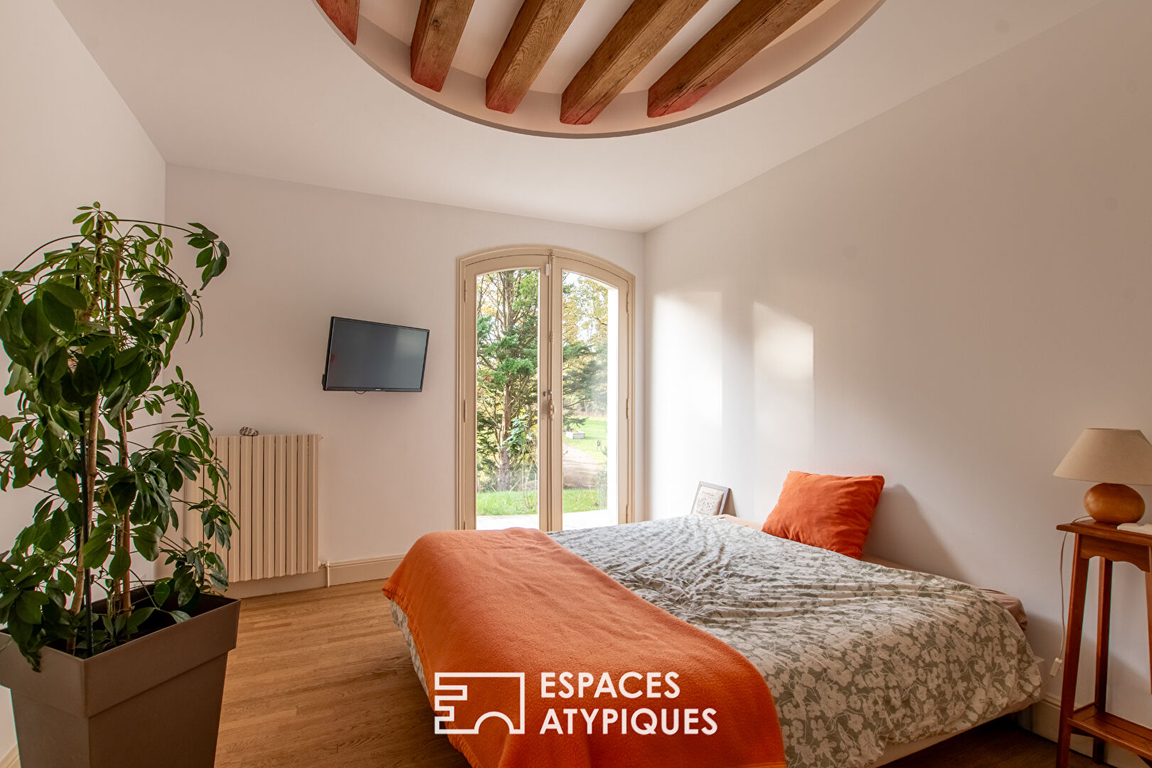 A property with character, combining space and privacy