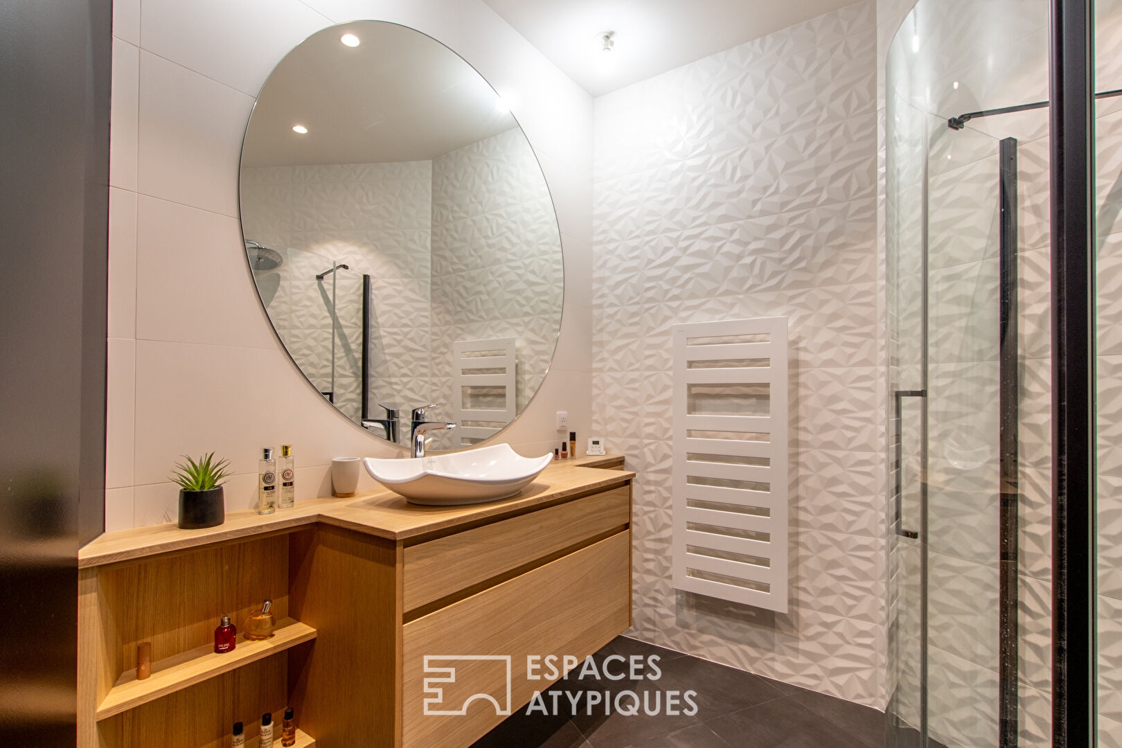 Exceptional rooftop apartment overlooking Place de la Visitation