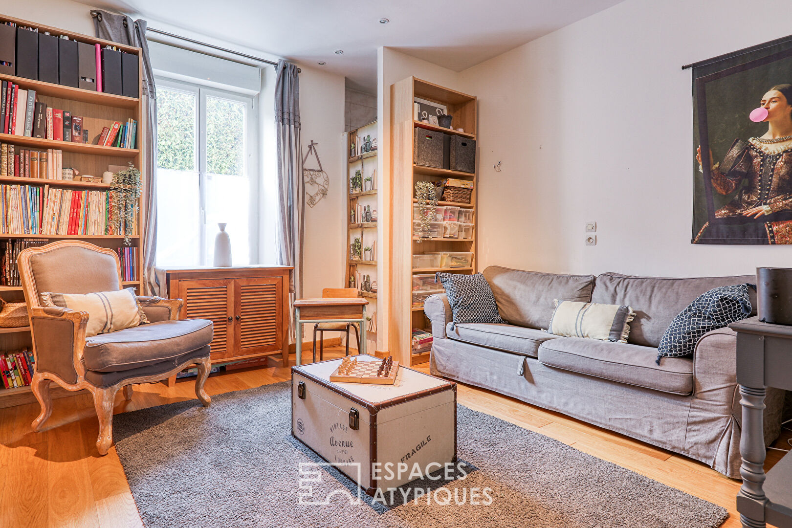 Bright and Warm Townhouse