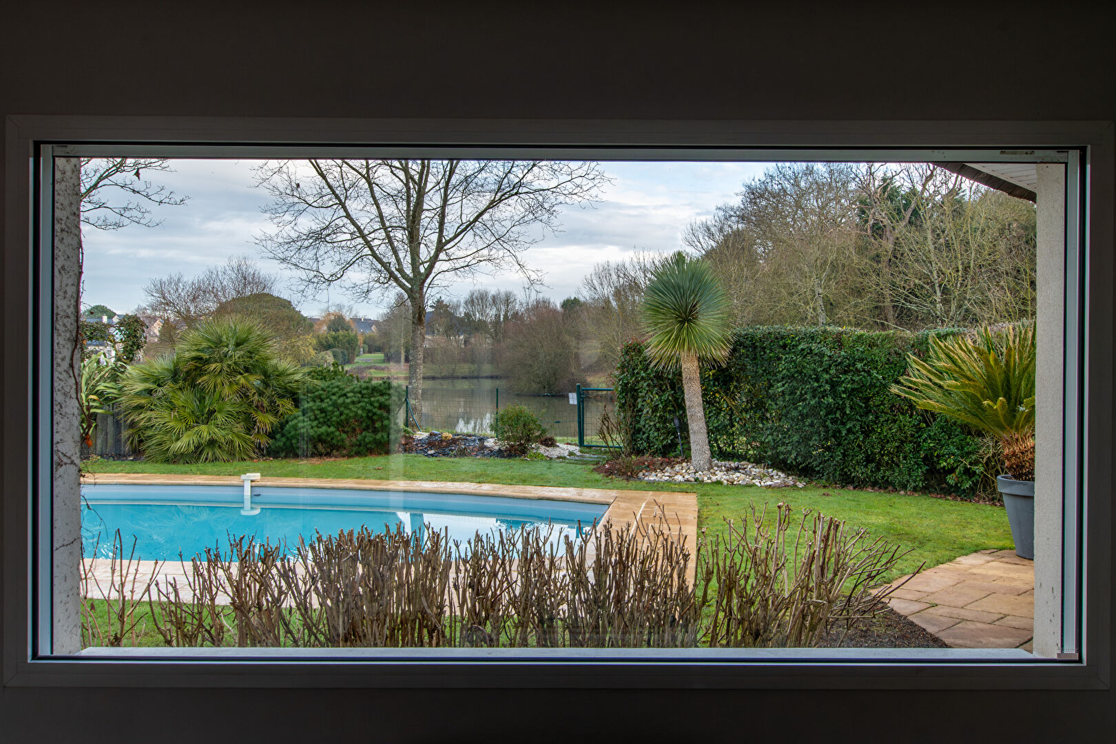 Maison contemporaine d&rsquo;exception dans un écrin de verdure