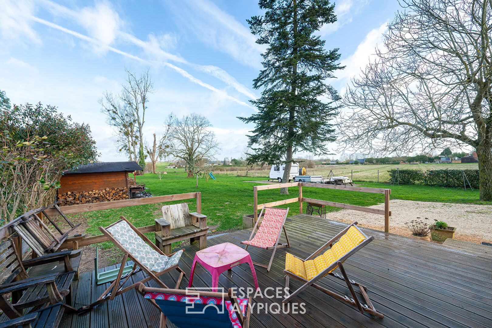 Longère de caractère avec extension en bois