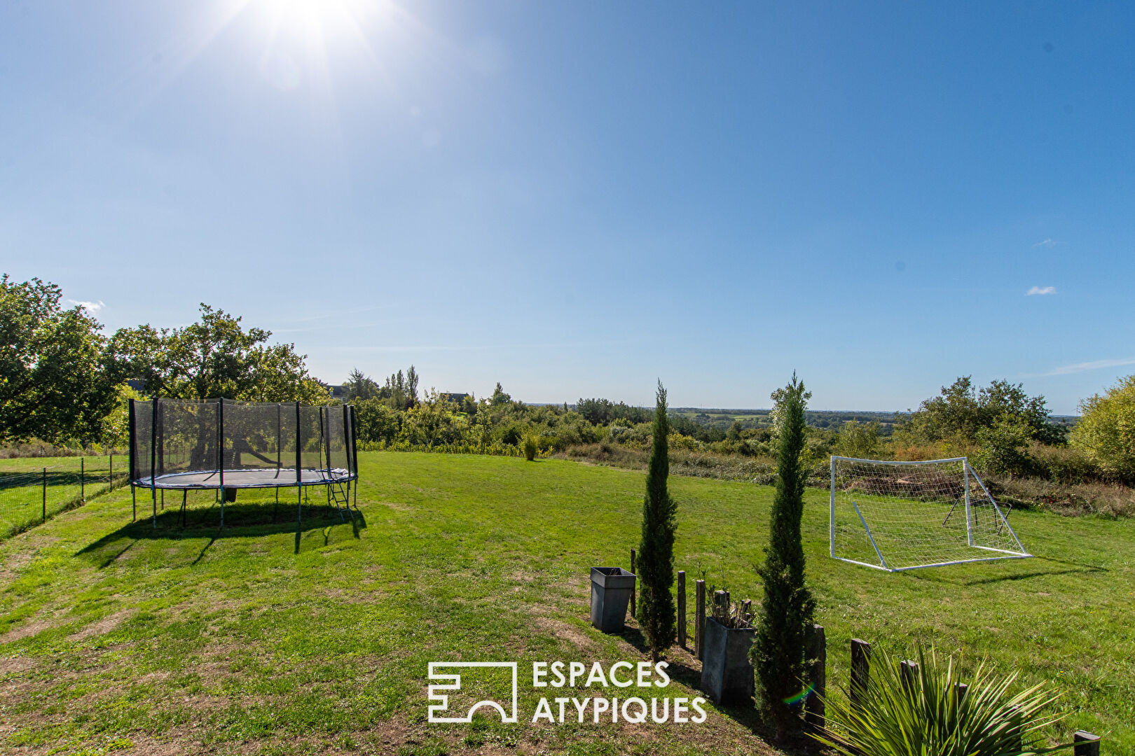 Contemporary family home with a holiday feel