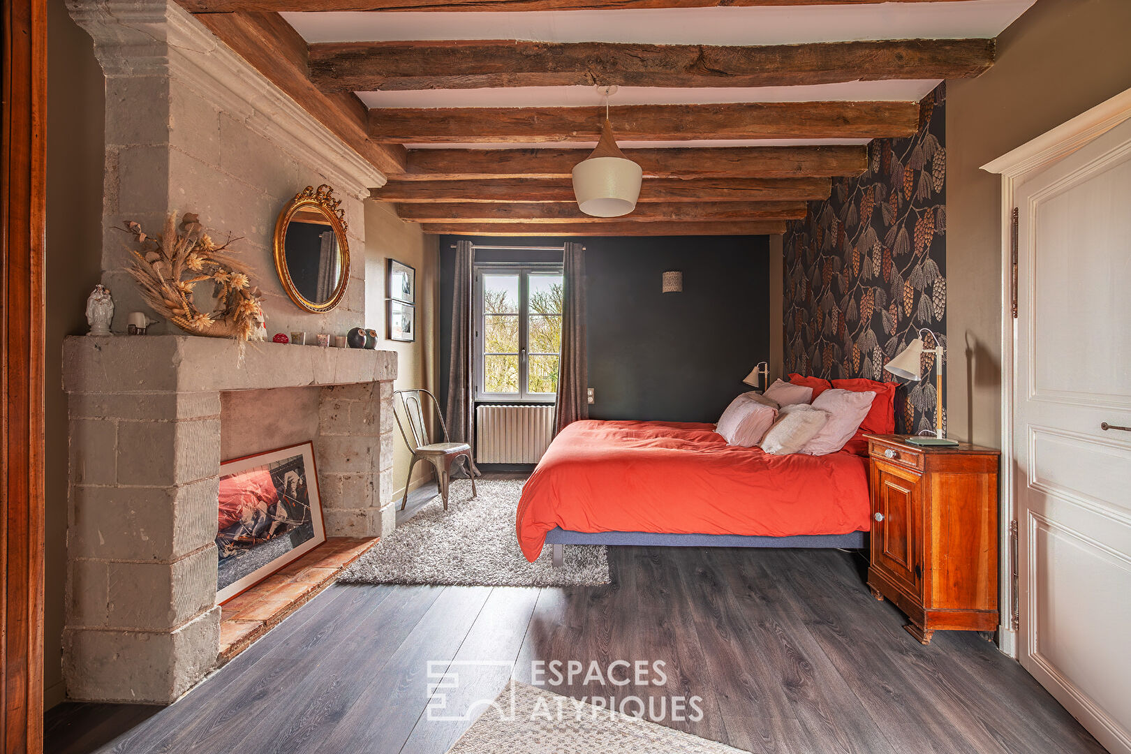 Propriété de caractère chargée d&rsquo;histoire