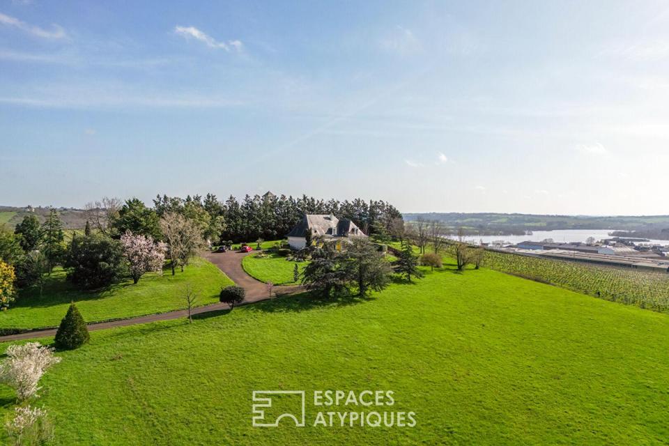 Propriété sur deux hectares avec panorama unique