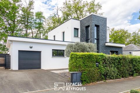 Architect-designed house with a contemporary signature