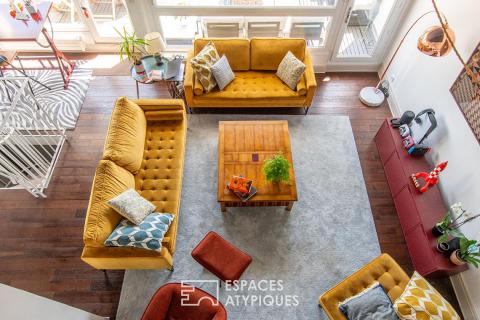 Bright triplex with terrace and exceptional views