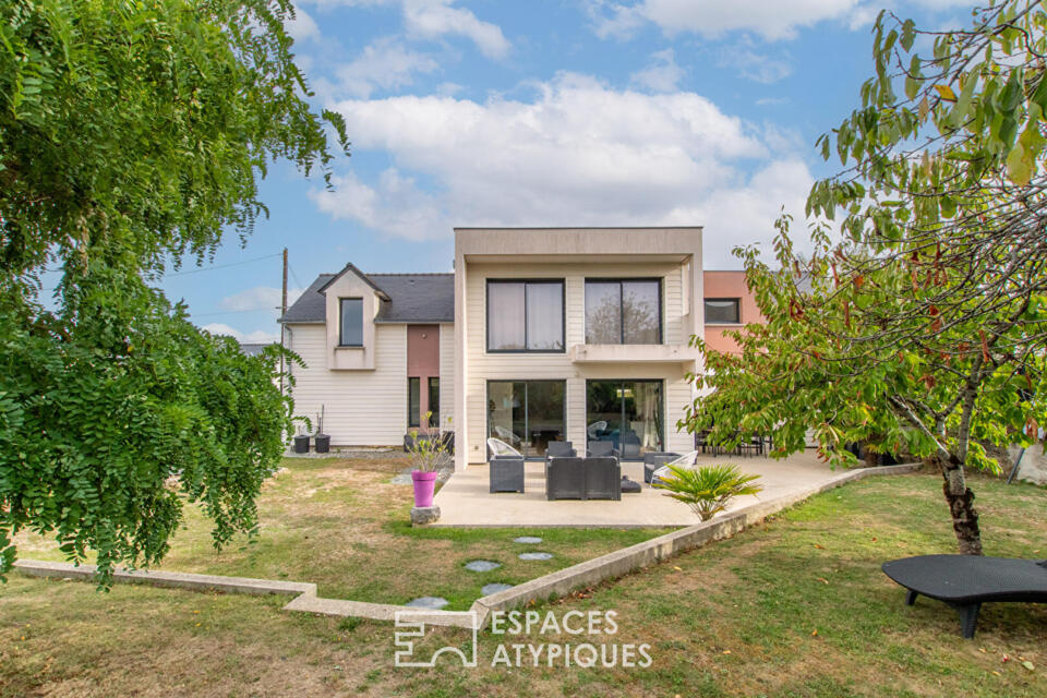 Maison familiale contemporaine avec studio indépendant