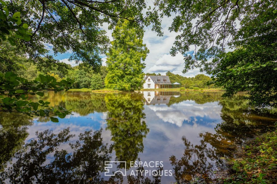 49610 JUIGNE SUR LOIRE - Maison familiale au cadre exceptionnel - à réinterpréter - Réf. ARG743