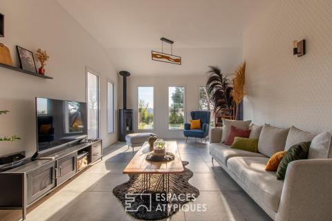 Charming architect-designed house with swimming pool