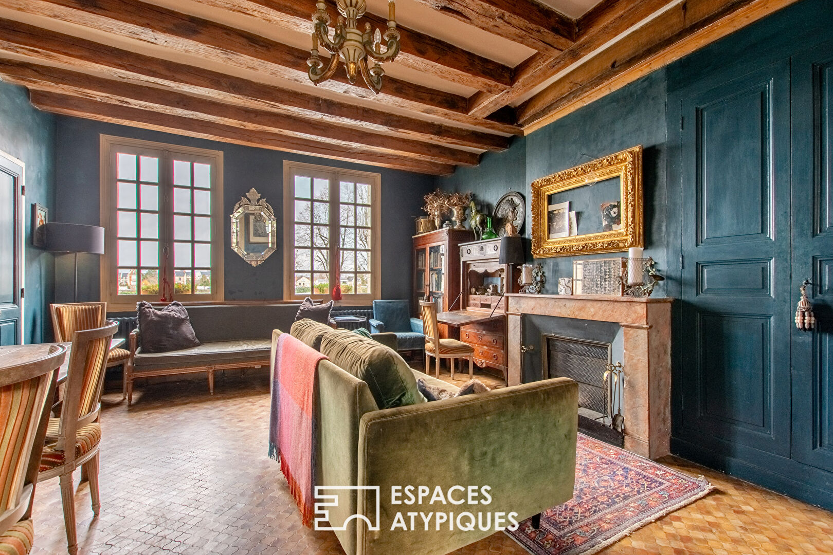 Maison d’artiste en coeur de ville avec vue Loire