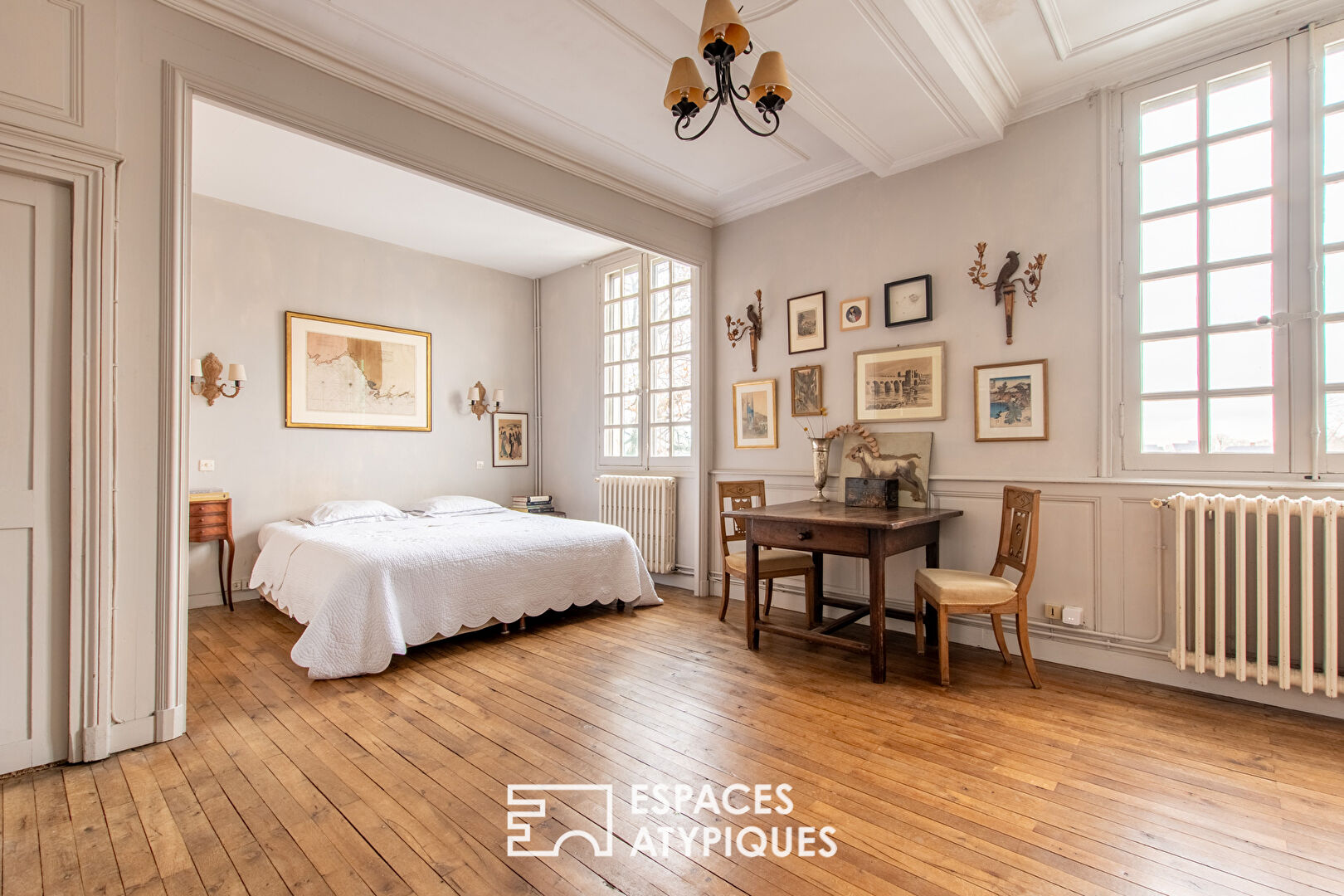 Maison d’artiste en coeur de ville avec vue Loire