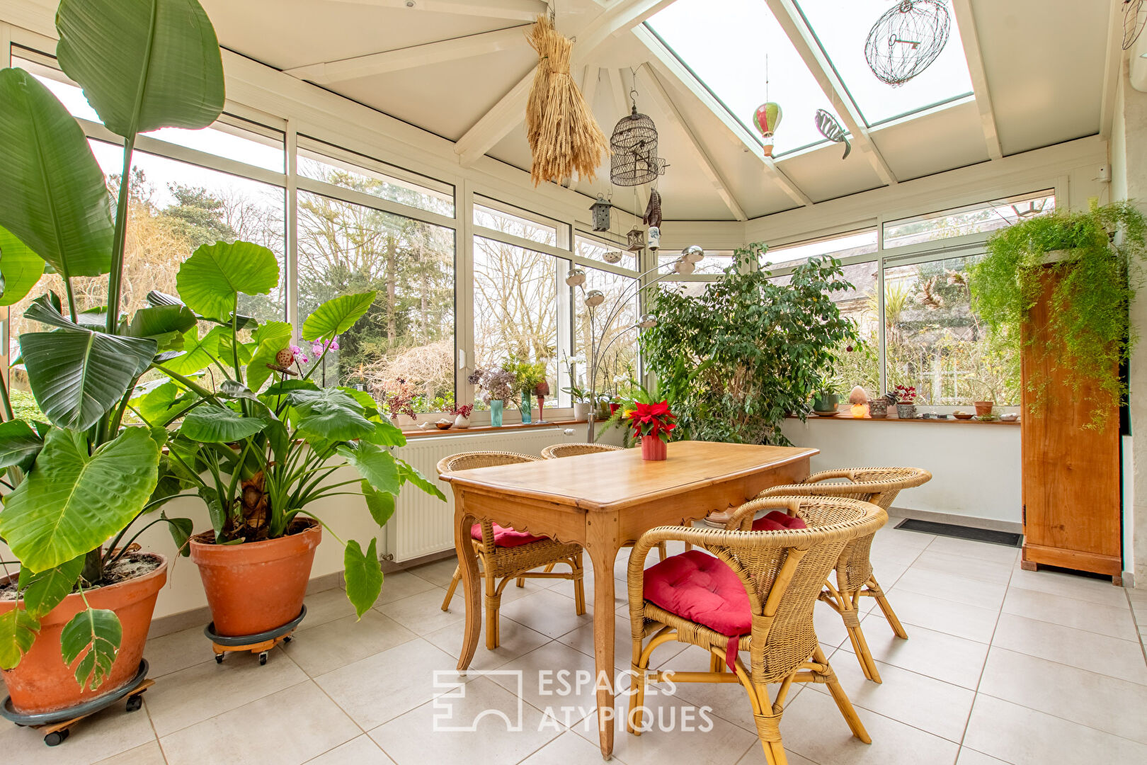 Maison de maître sur parc arboré et immeuble de rapport