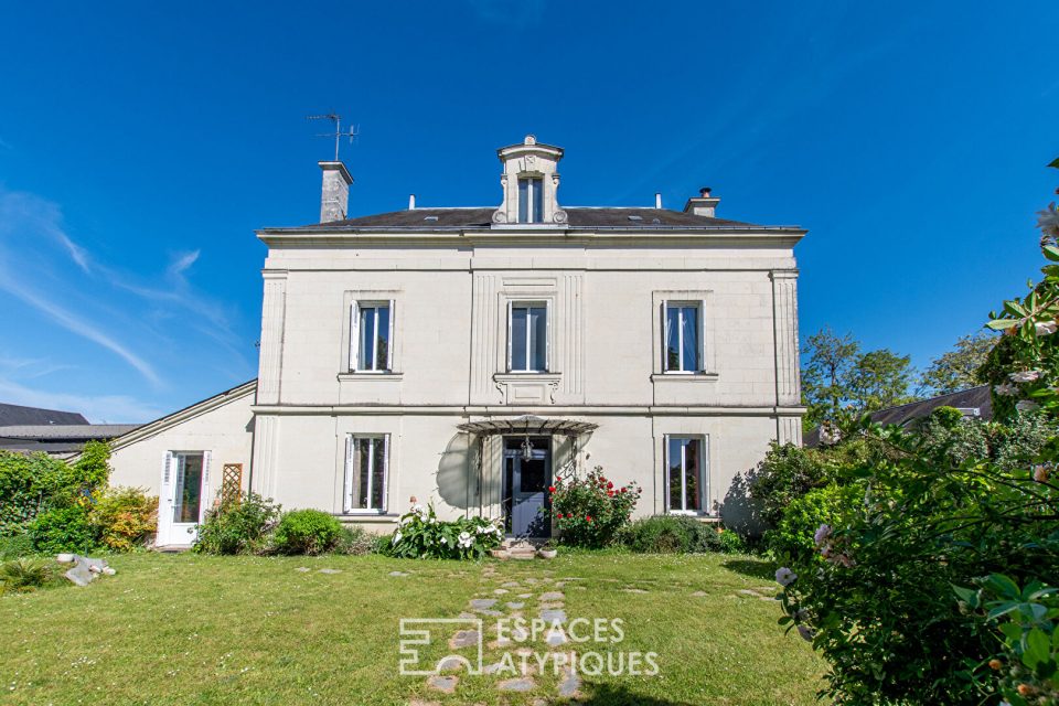 Maison de maître avec appartement attenant et parc arboré