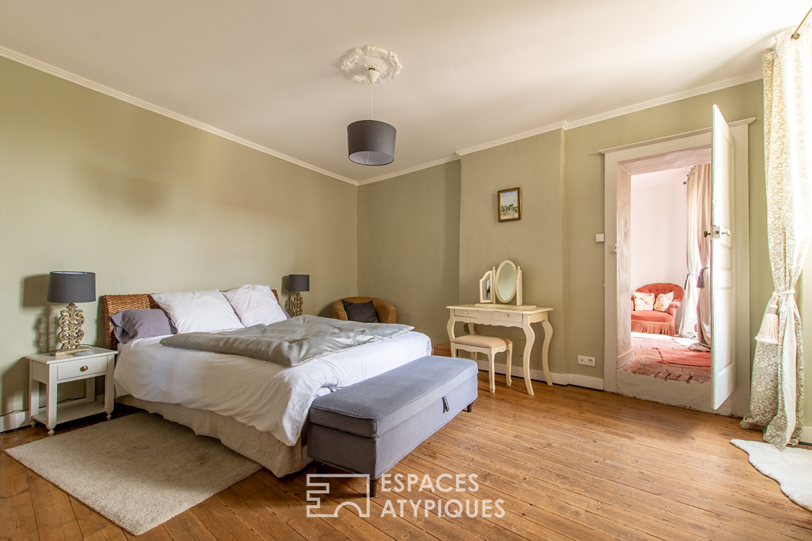 Maison de village raffinée et intimiste