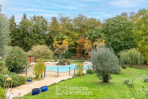 Maison avec piscine dans son parc