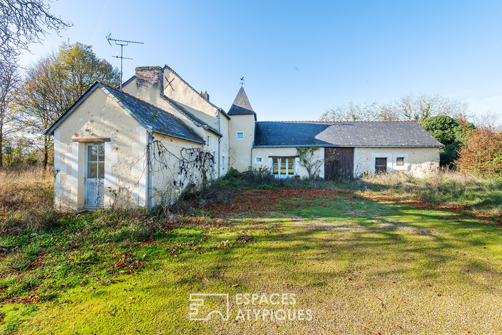 Charming priory in the heart of nature