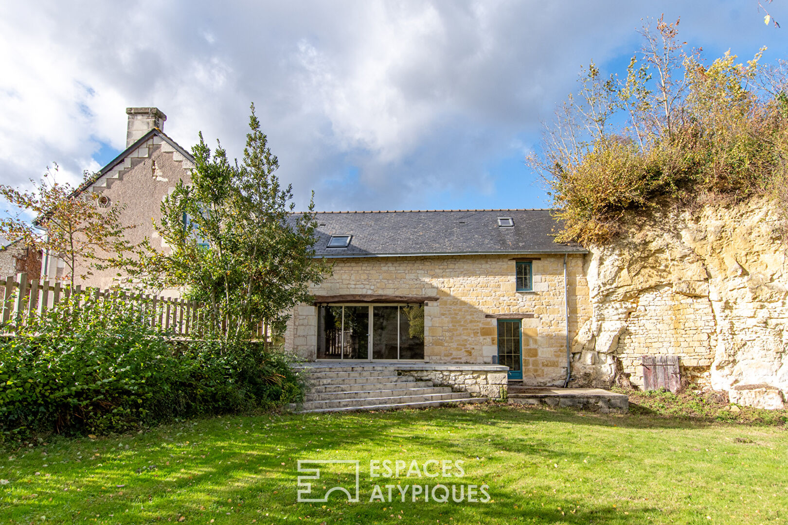 Charming farmhouse in an exceptional natural setting
