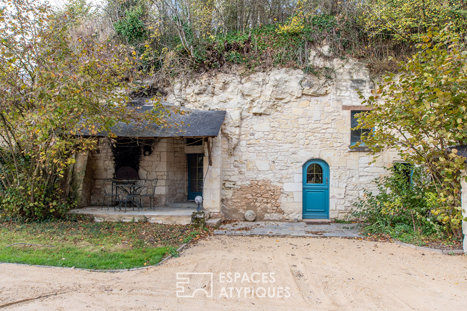 Charming farmhouse in an exceptional natural setting