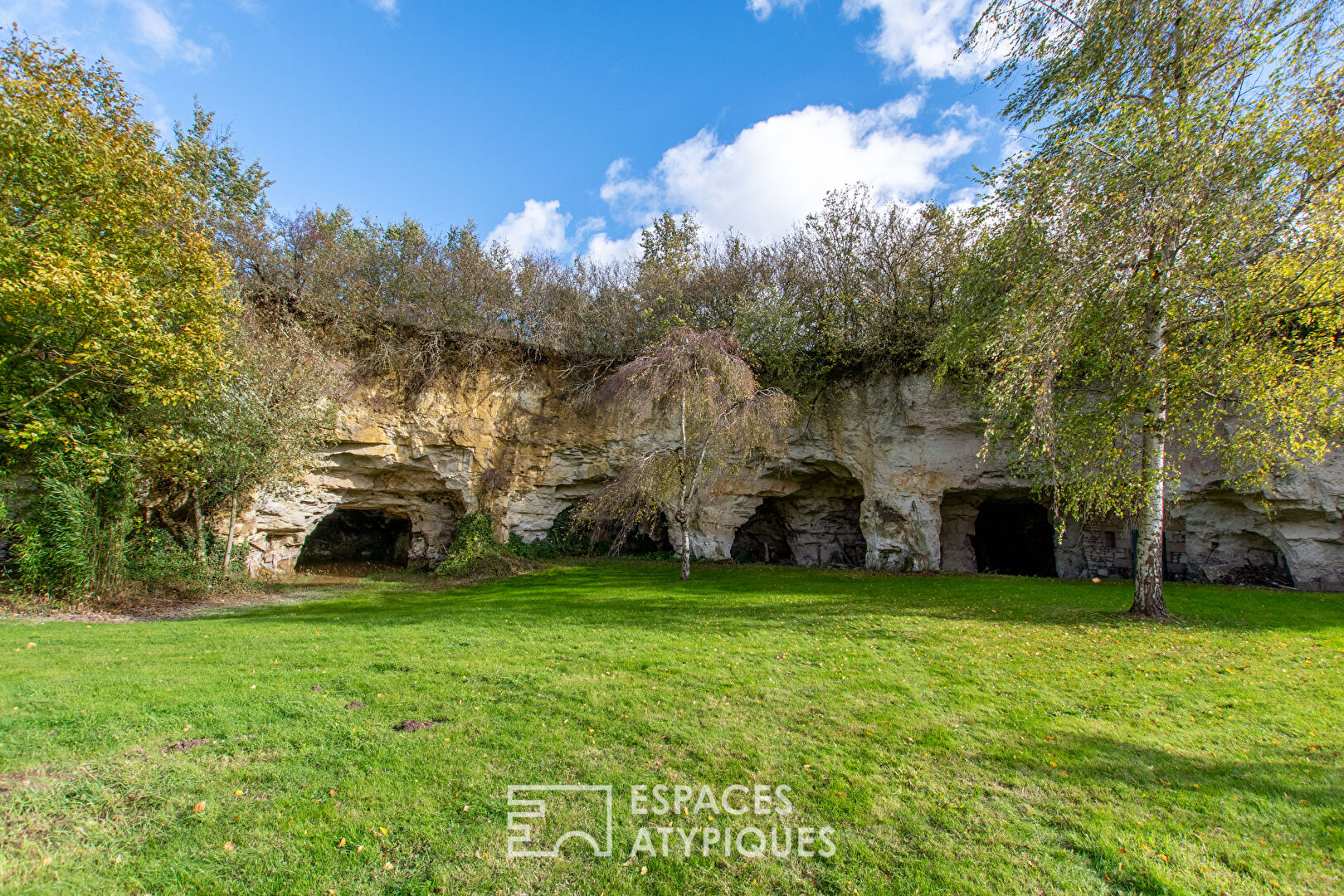 Charming farmhouse in an exceptional natural setting
