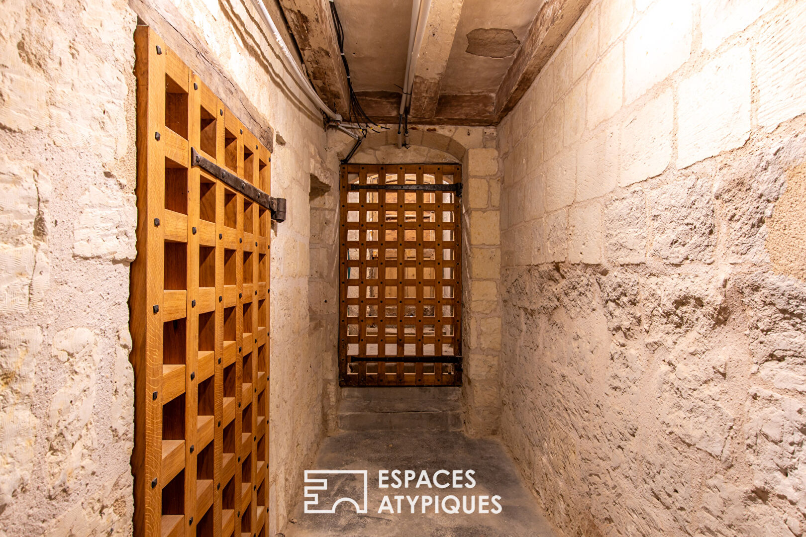 15th century private mansion