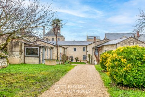 Propriété de caractère entre cour et jardin