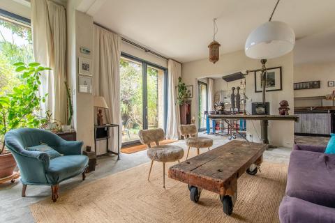 Maison de caractère avec galerie et atelier d&rsquo;artiste