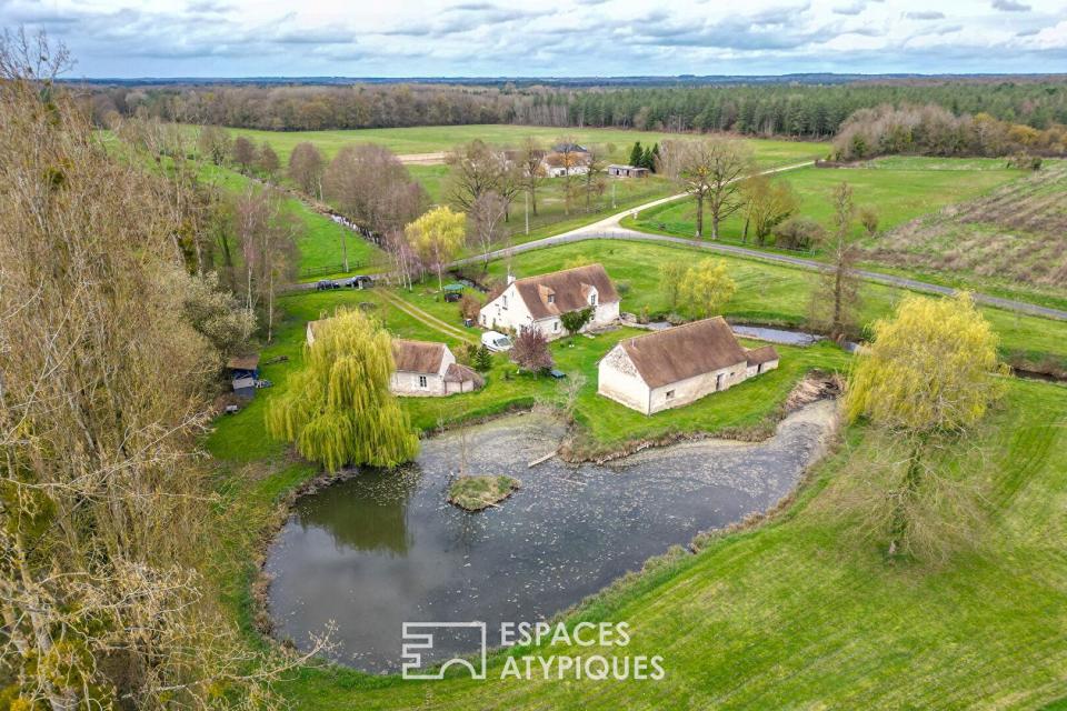 Ancien moulin et dépendances champêtres