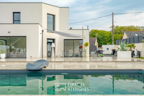 Élégante contemporaine avec piscine