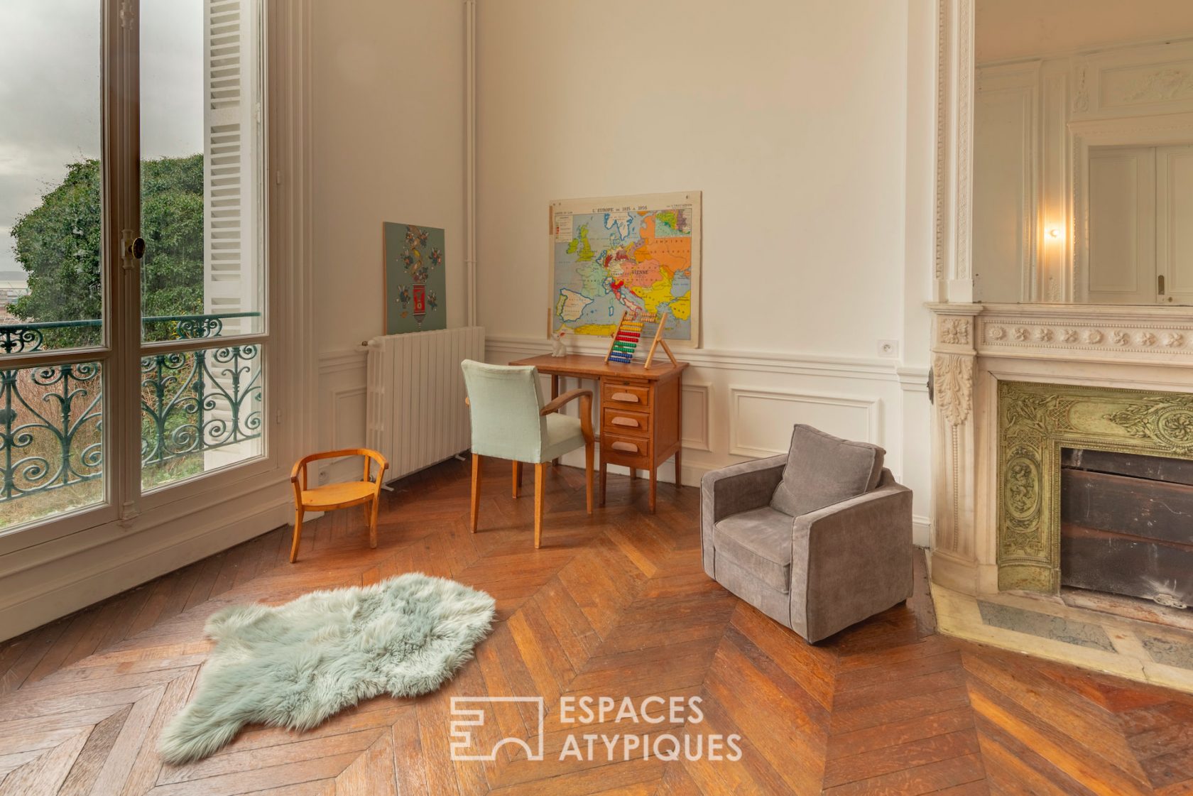 19th century apartment revisited with garden and panoramic view