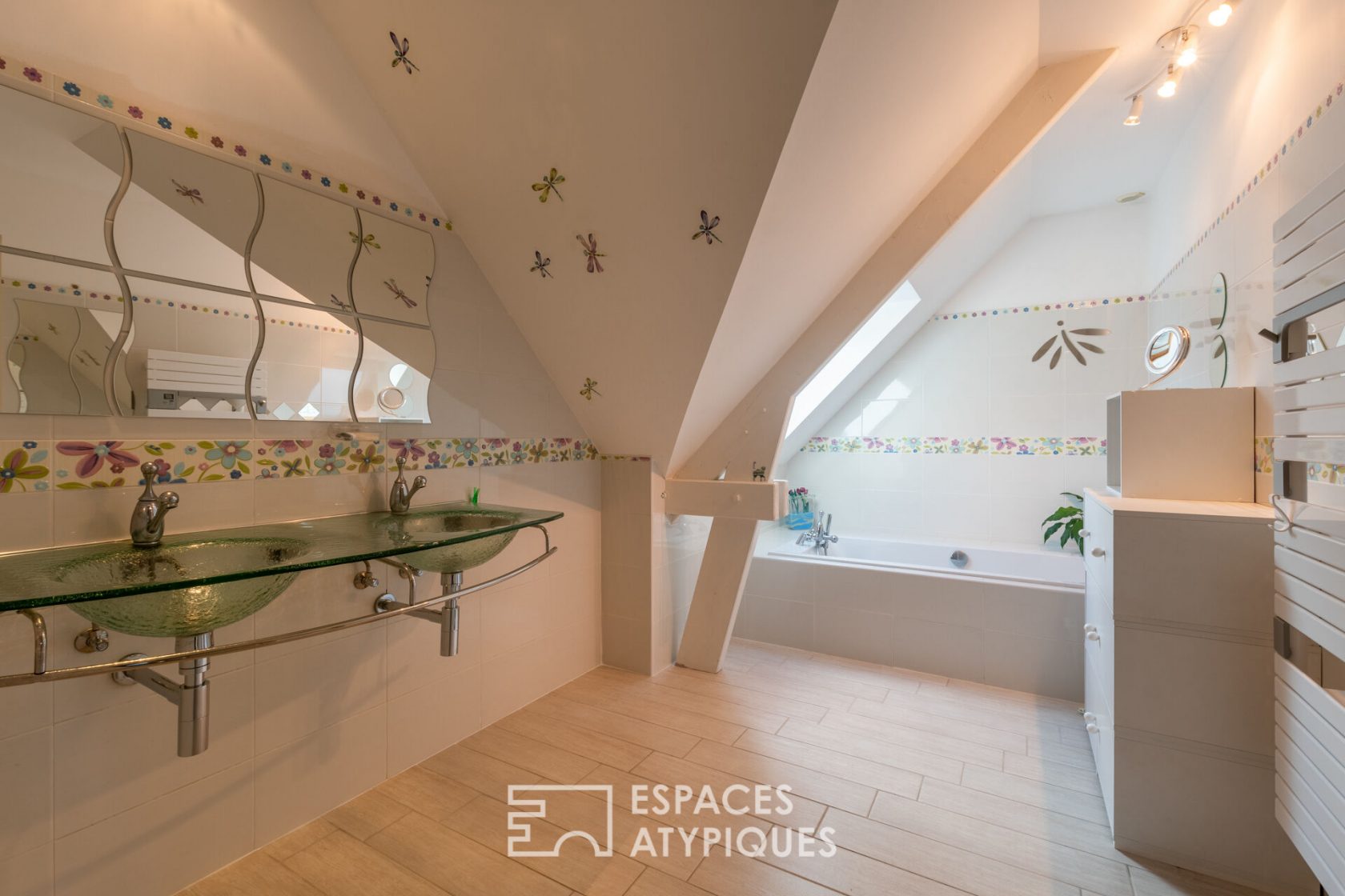 Architect house open to nature – near Honfleur
