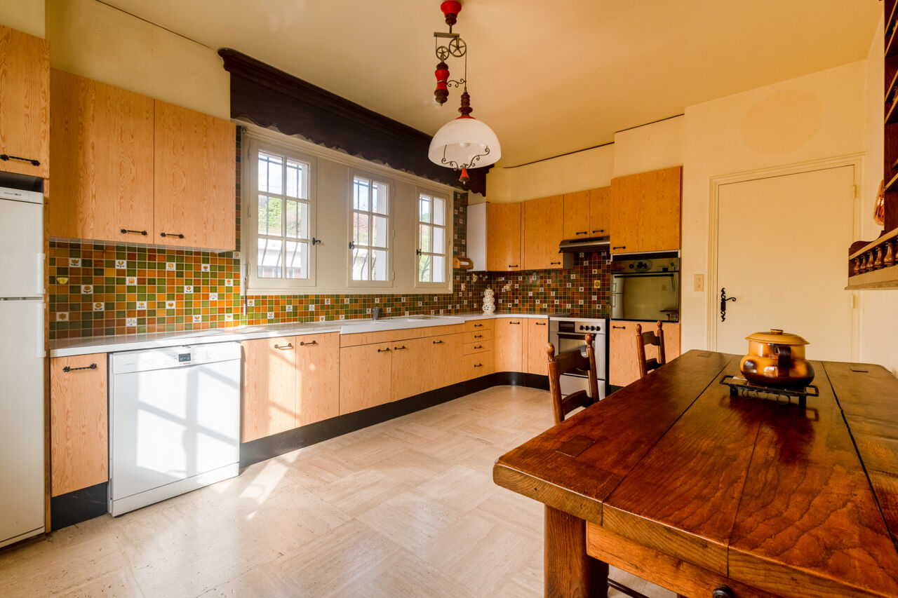 Property with panoramic view of the Seine