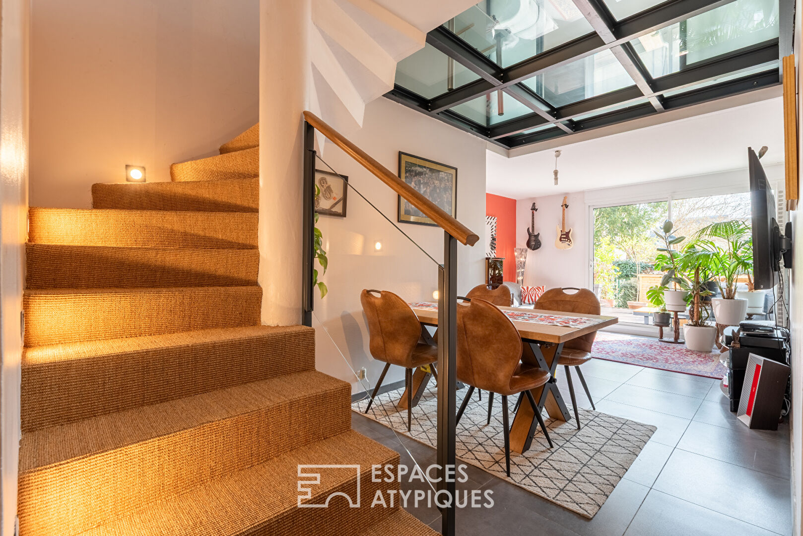 Appartement en duplex avec terrasse – Quartier Saint Clément