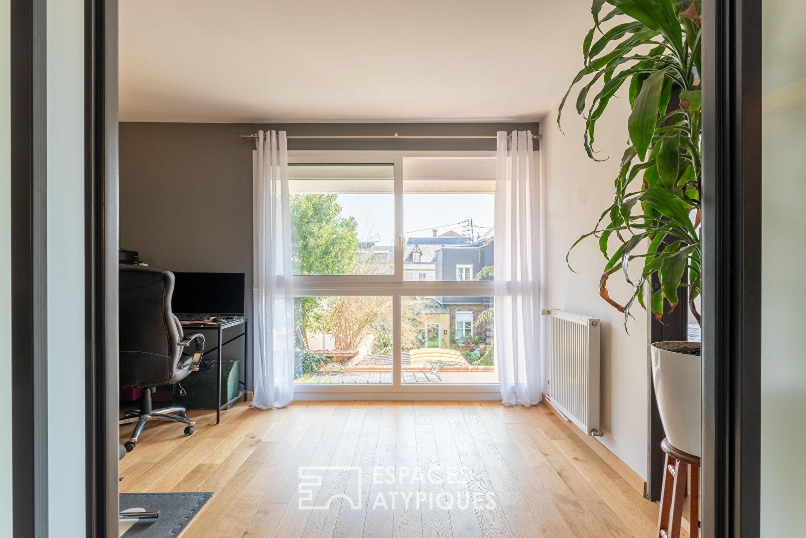 Appartement en duplex avec terrasse – Quartier Saint Clément