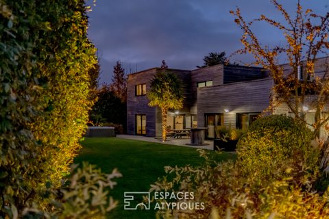 BBC architect house in half-level timber frame