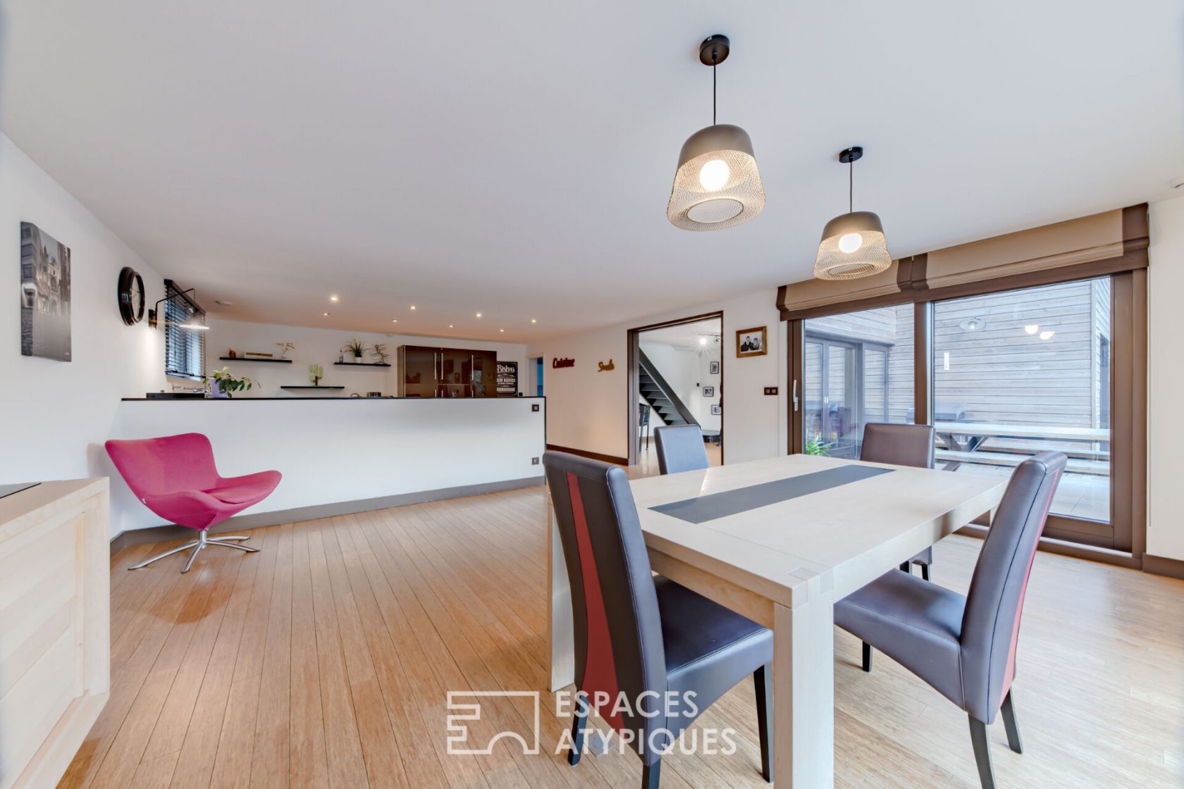 BBC architect house in half-level timber frame