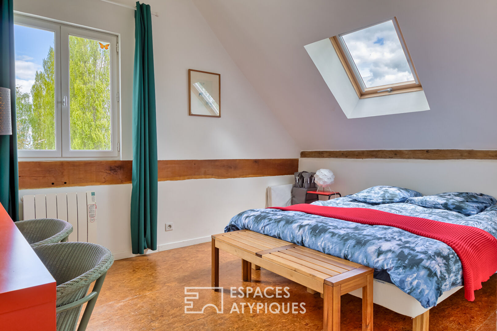 Renovated old riding school, combining Norman charm and spectacular volumes