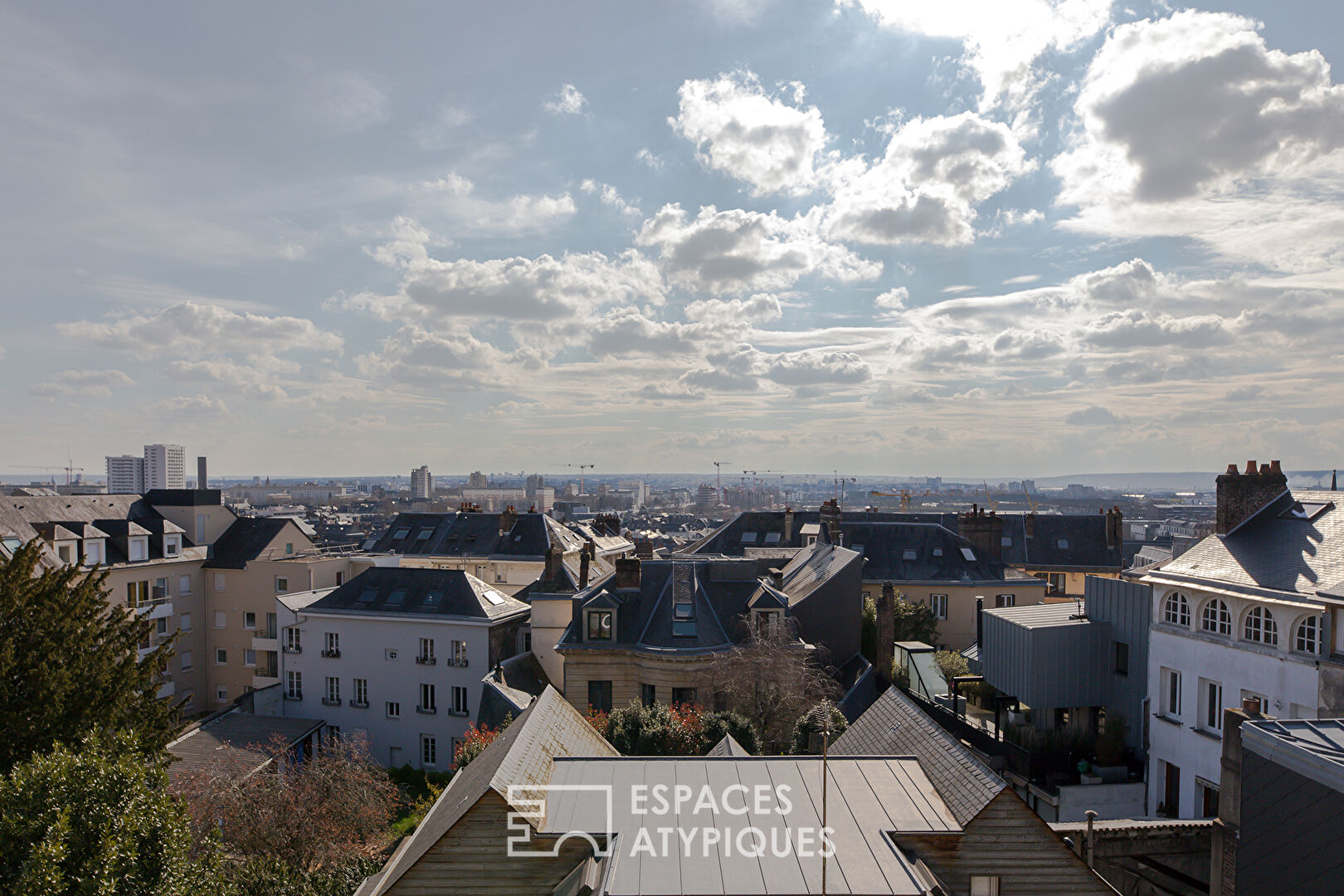 DÉJÀ LOUÉ – Duplex meublé avec vue imprenable sur Rouen