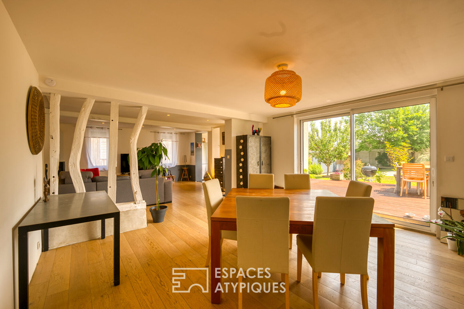 Real estate complex of two houses in the center of Yvetot